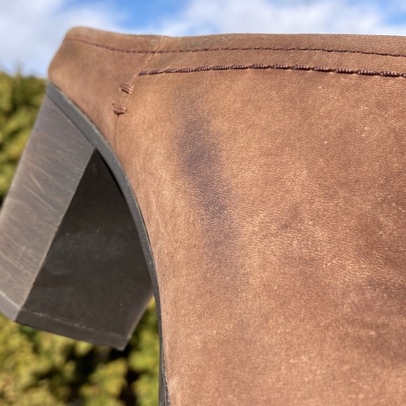 Clarks Collection Soft Cushion Chocolate Brown High Heel Mules Women’s Size 10M - Picture 11 of 11